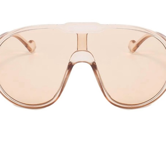 New Trendy Oversized Sunglasses - Picture 4 of 8